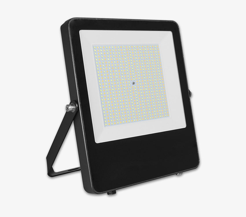 Lumeno Hybrid Series 200W Cct Flood Lamp
