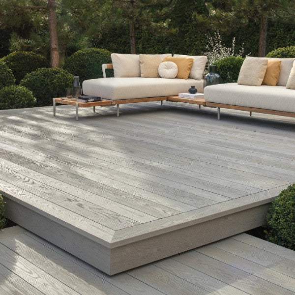Millboard Enhanced Grain Smoked Oak 3600x32x176mm