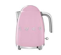 Smeg Retro 50's Style 1.7 Litre Kettle | Pink