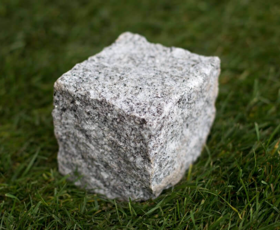 Silver Granite Setts 100x100x100 (All Sides Split)