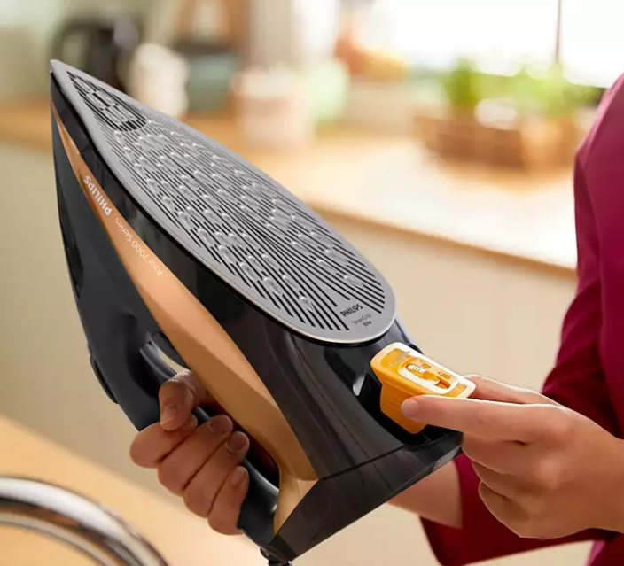 Philips 2800w Iron 50g/min Steam Glide Elite | Black