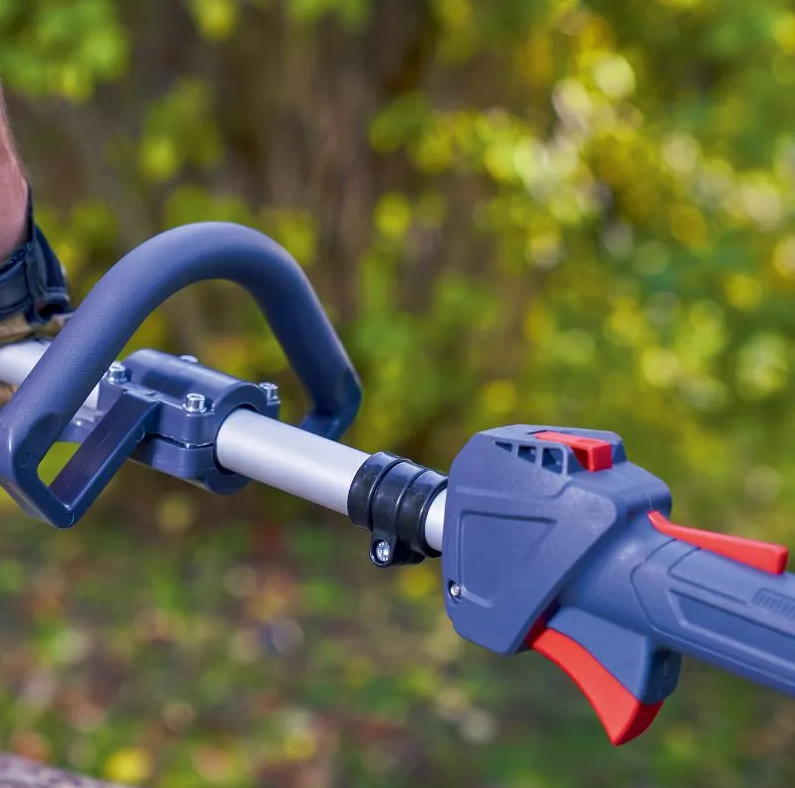 EFCO DSH2500D-PU MULTI TOOL WITH ALL ATTACHEMENTS