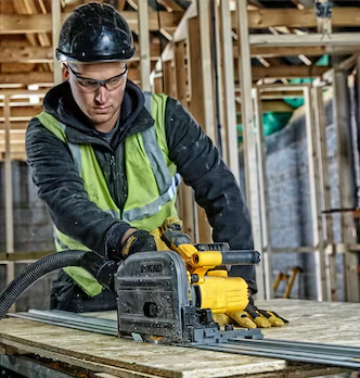 DeWalt Plunge Saw Kit | 54V XR 165mm & x2 6Ah Flexvolt Batteries | DCS520T2