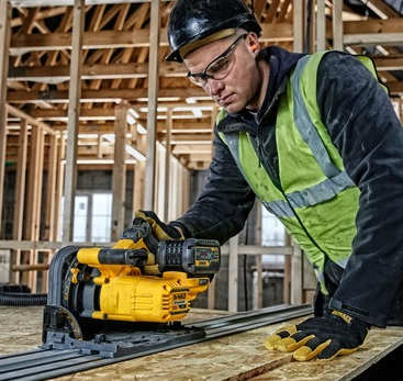 DeWalt Plunge Saw Kit | 54V XR 165mm & x2 6Ah Flexvolt Batteries | DCS520T2
