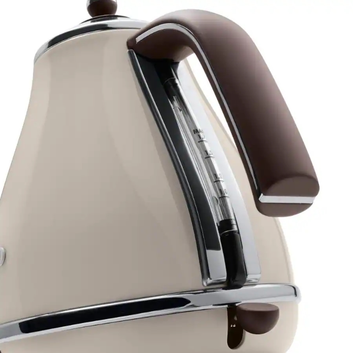 DeLonghi Icona Capitals Kettle | Vintage Cream | KBOV3001.BG