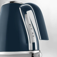 DeLonghi Icona Capitals Kettle | Blue