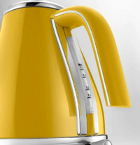 DeLonghi Icona Capitals Kettle | Yellow