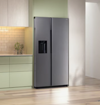 Samsung 640L Bespoke AI Series 6 Side-by-Side Fridge Freezer | Silver | RS70F64KET EU
