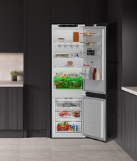 Blomberg 70/30 Integrated Frost Free Combi Fridge Freezer with VitaminCare+ | KNE4554EVI