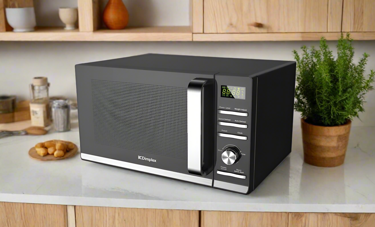 Dimplex Microwave 900W | Black | 980539