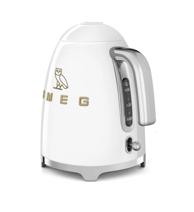 Smeg Retro 50's Style 1.7 Litre Kettle | White