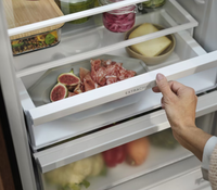 Electrolux Fridge Freezer | Black | LNT6ME33KO