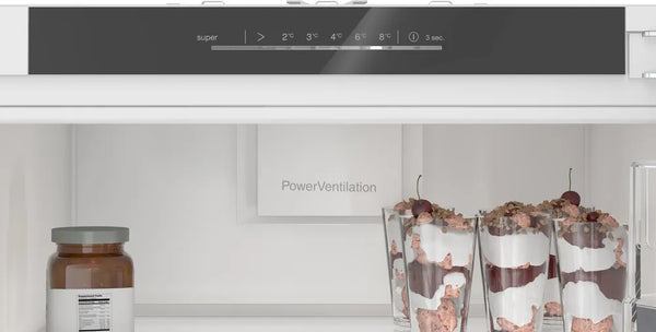 BOSCH Tall Larder Integrated Fridge KIR81ADDD0G
