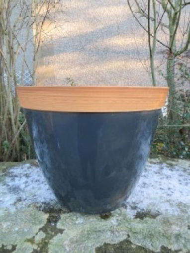 Picture of Provence Planter 34cm | Charcoal Grey 