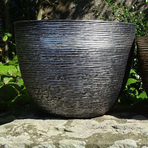 Picture of Spiral Planter 29cm |  Silver